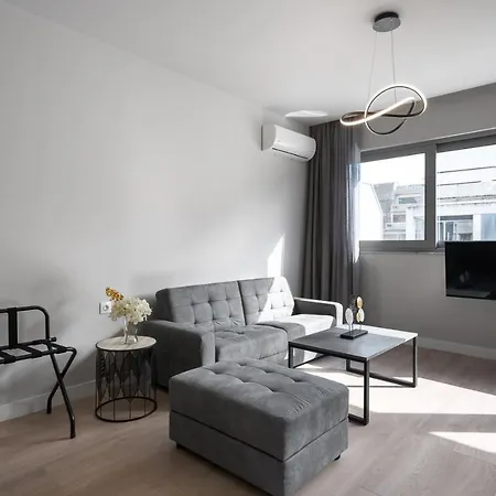 Apartment #luxlikehome Lux Locals 1
