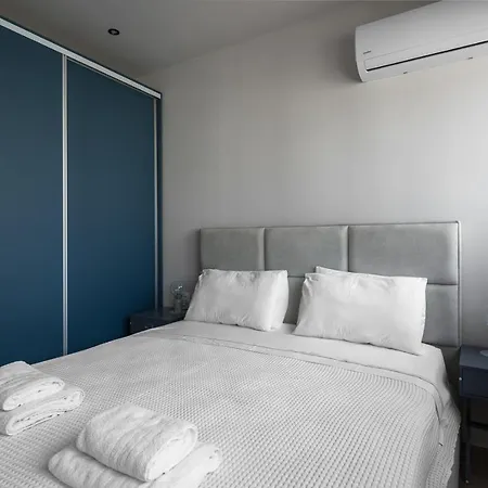 Apartment #luxlikehome Lux Locals 1 *