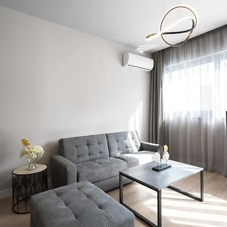 #luxlikehome Lux Locals 1 Apartment Thessaloniki