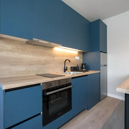#luxlikehome Lux Locals 1 Apartment *